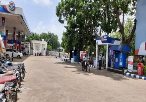 HPCL Outlet Waluj 5