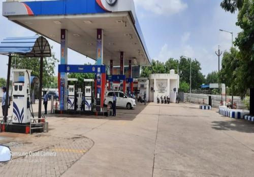 HPCL Outlet Waluj 6