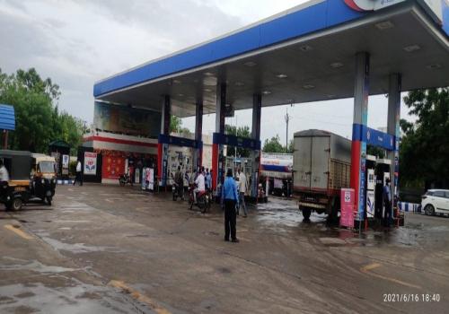 HPCL Outlet Waluj 9